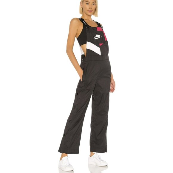 Nike Parachute Snap Side Sporty Overalls NWT Size Small Revolve - Picture 1 of 9